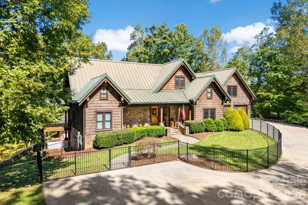 1822 Frog Creek RD, Union Mills, NC 28167