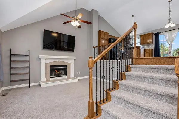 303 Park LN, Lone Jack, MO 64070