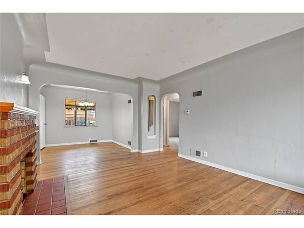 1672 Havana, Aurora, CO 80010