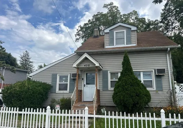450 Great Neck RD, Copiague, NY 11726