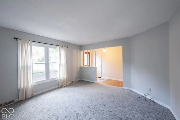 111 Abner Creek Pkwy, Avon, IN 46123