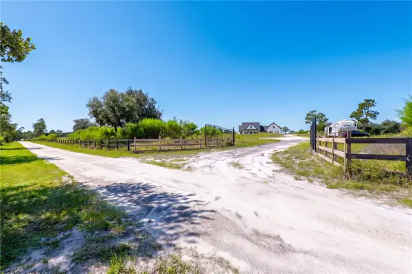 468 BLACK LAKE RD, Osteen, FL 32764
