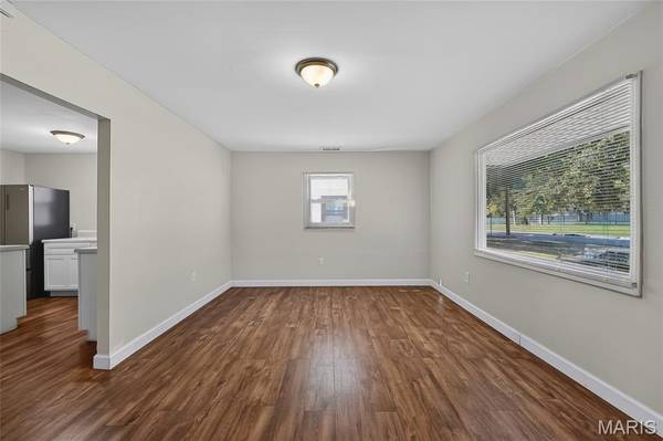 118 Paul AVE, Ferguson, MO 63135