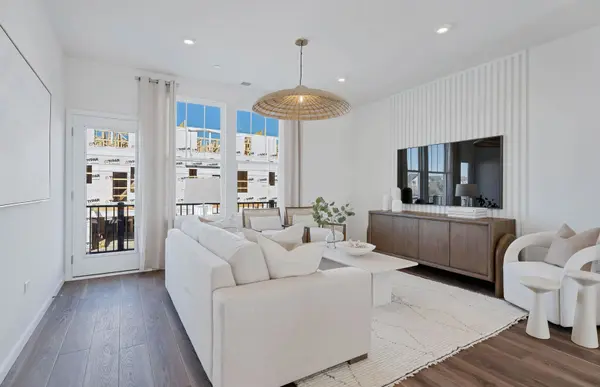 407 Yatra AVE #4004, Naperville, IL 60563