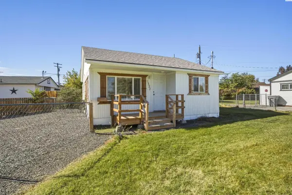 1327 Potter Ave, Richland, WA 99354