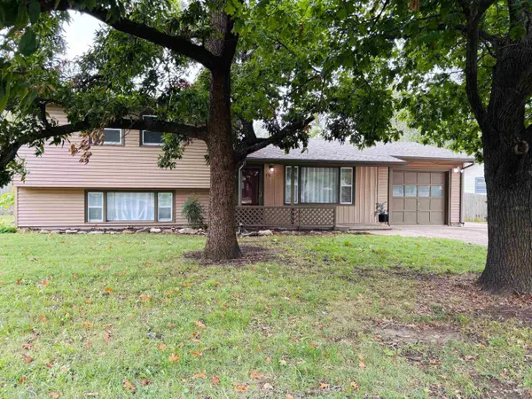7501 W Galoway Ave., Wichita, KS 67212