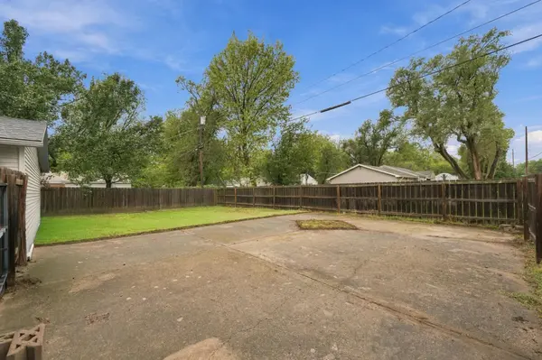 3501 W 17th, Wichita, KS 67203