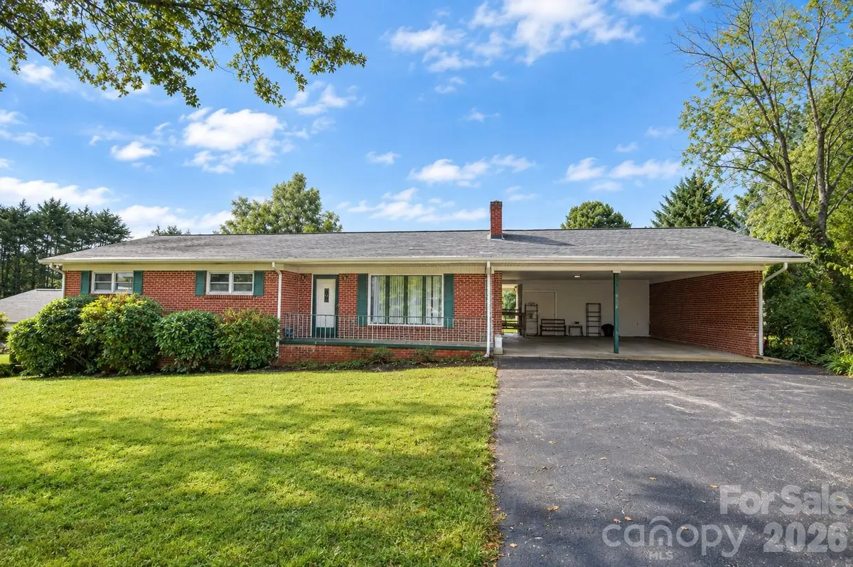 7320 Old Laurel RD, Hickory, NC 28168
