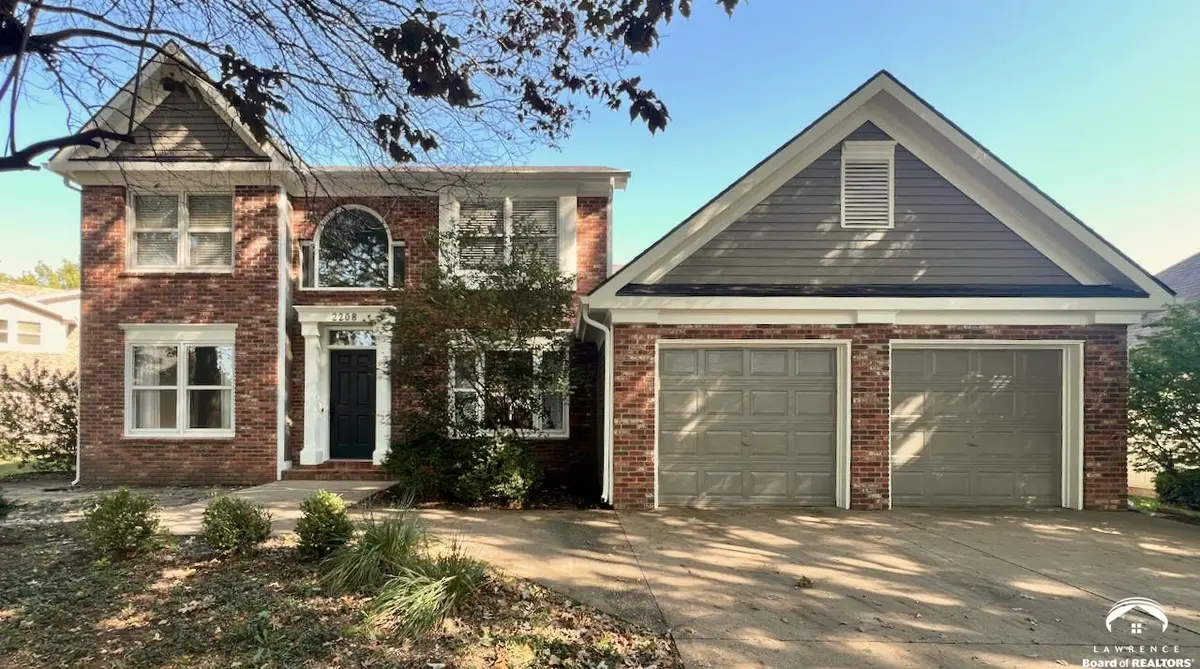 2208 Riviera DR, Lawrence, KS 66047