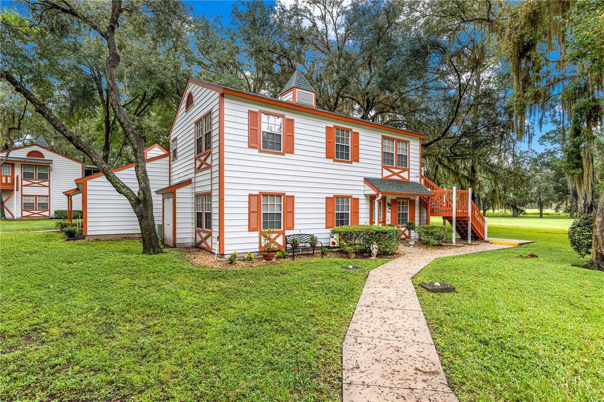 7958 MIDWAY DRIVE TER #P201, Ocala, FL 34472