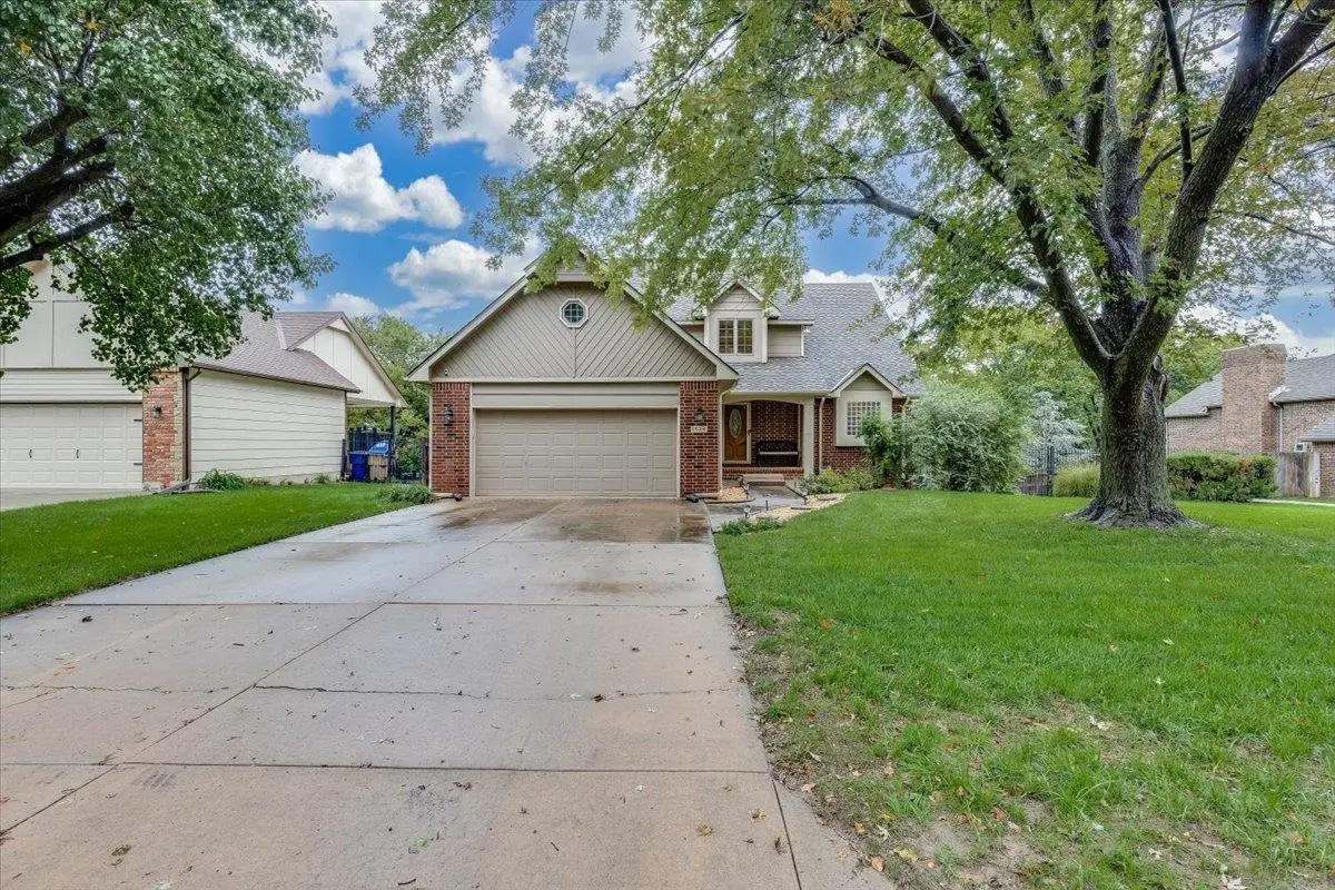 1524 E Pheasant Run, Derby, KS 67037