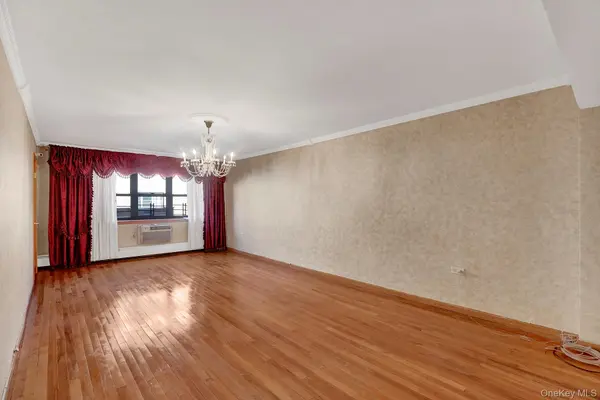 99-11 60th Avenue #Apt No. 4E, Corona, NY 11368