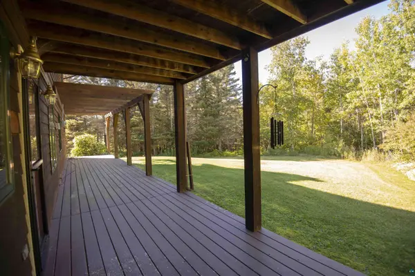 590 Moose Valley Rd, Grand Marais, MN 55604