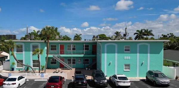 555 69TH AVE #1, St Petersburg, FL 33706