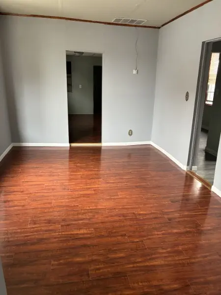 10636 S Avenue M, Chicago, IL 60617