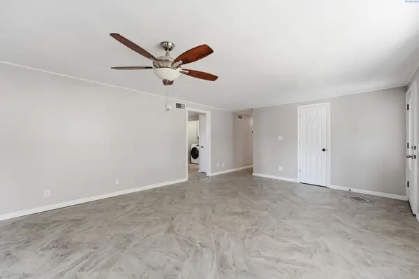 1217 Cedar Ave, Richland, WA 99354
