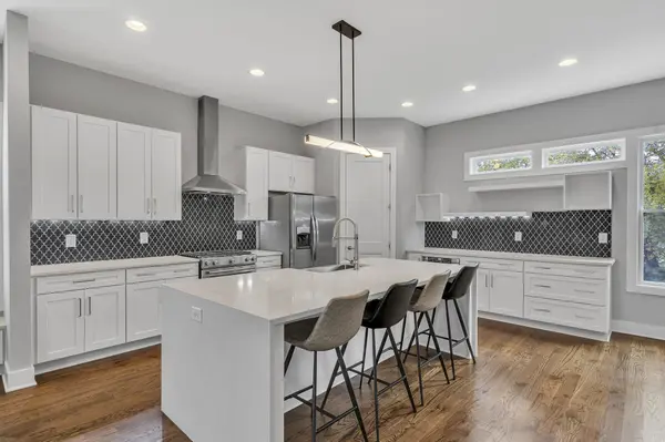 525 31st Ave #N #A, Nashville, TN 37209