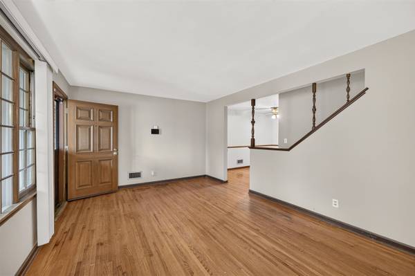 709 S Lexington Rd, Wichita, KS 67218