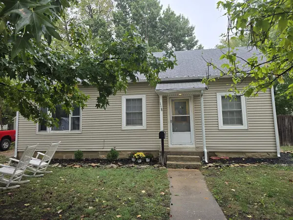 1118 Thompson, Winfield, KS 67156