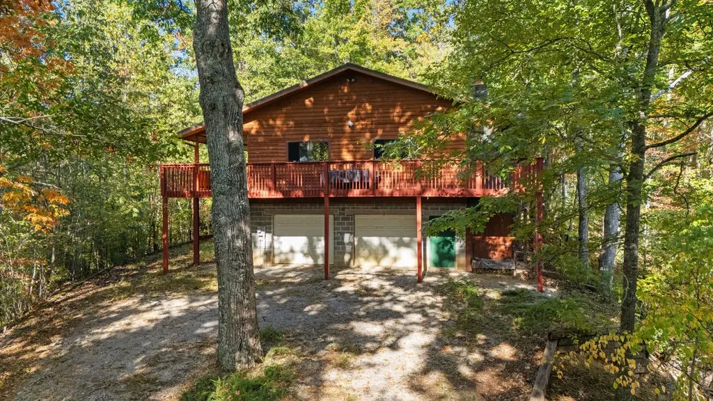 4021 Camp Hollow Rd, Sevierville, TN 37876
