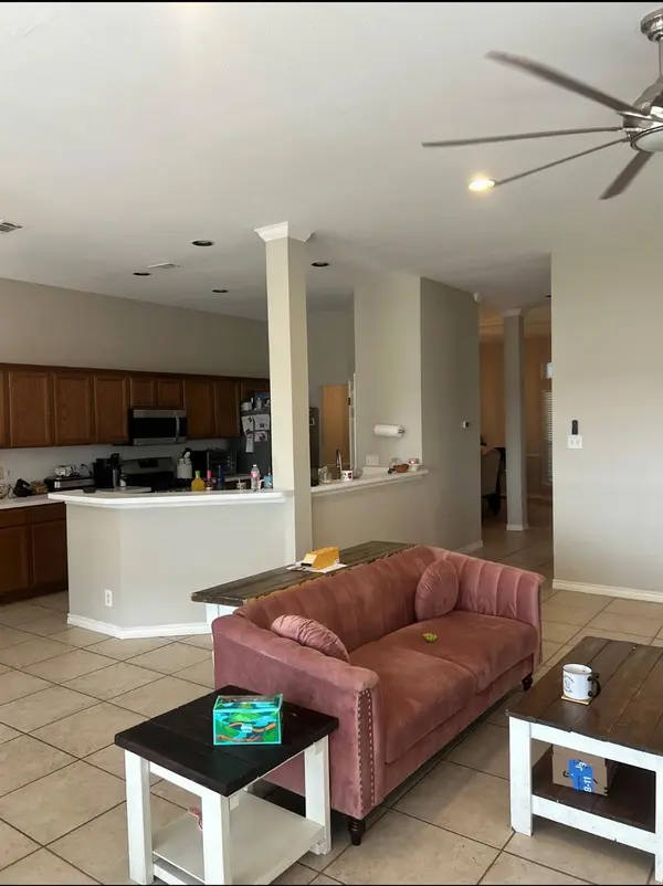 11314 FAIR HOLLOW DR DR, San Antonio, TX 78249