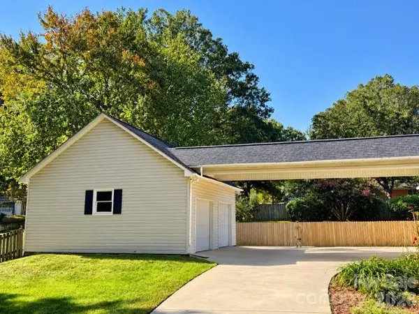 2403 Berkshire DR, Salisbury, NC 28146