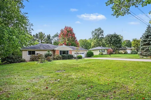 202 E Tyner DR, Warsaw, IN 46580