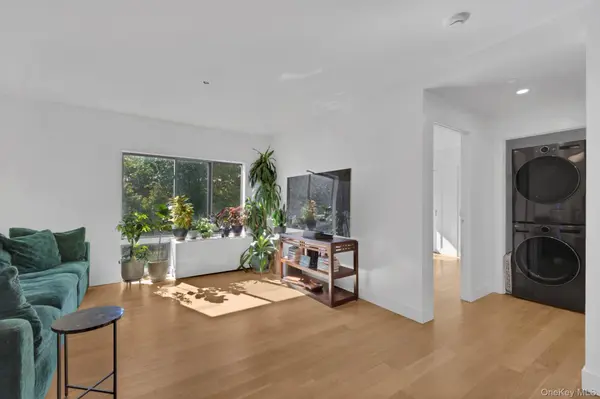 152 E 118th ST #4C, New York (manhattan), NY 10035