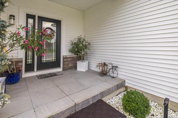 2480 W 132nd LN, Crown Point, IN 46307