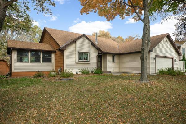 12490 99th AVE N, Maple Grove, MN 55369