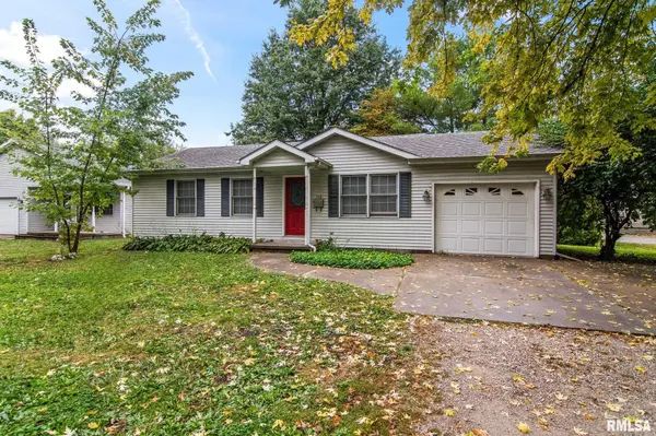 508 N 11TH ST, Auburn, IL 62615
