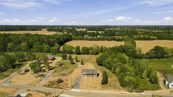 1272 Vickie Ln, Portland, TN 37148