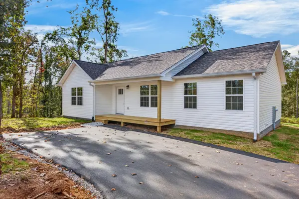 997 Hutchins Bend Rd, Sparta, TN 38583