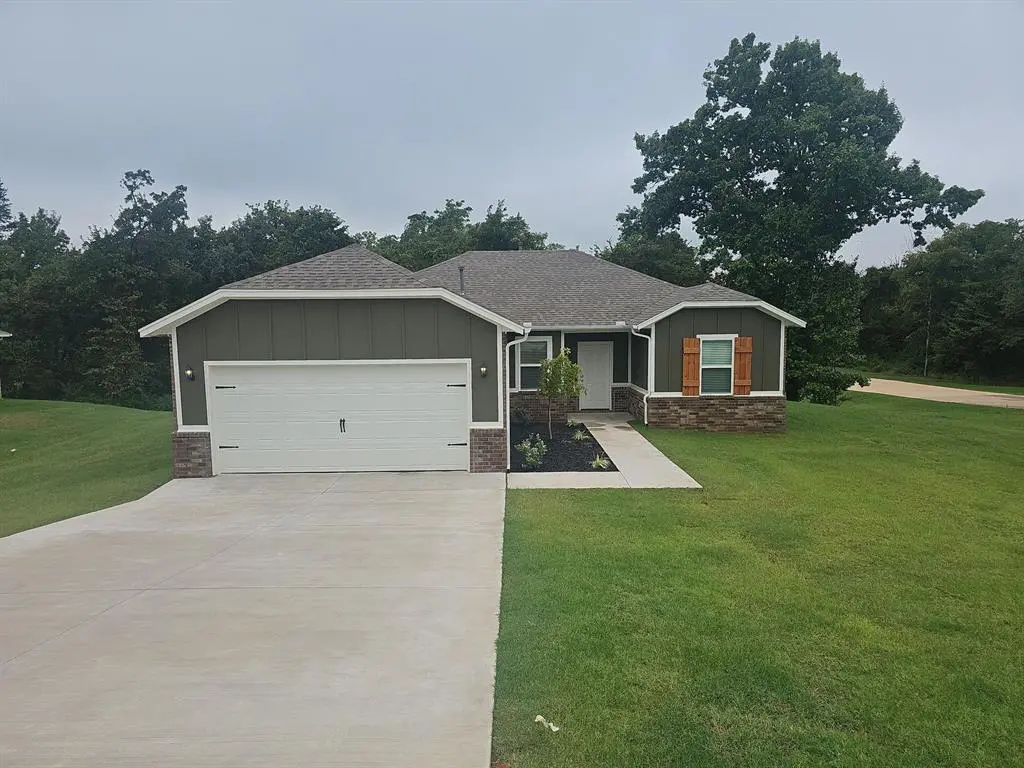 11751 Sweeping LN, Guthrie, OK 73044
