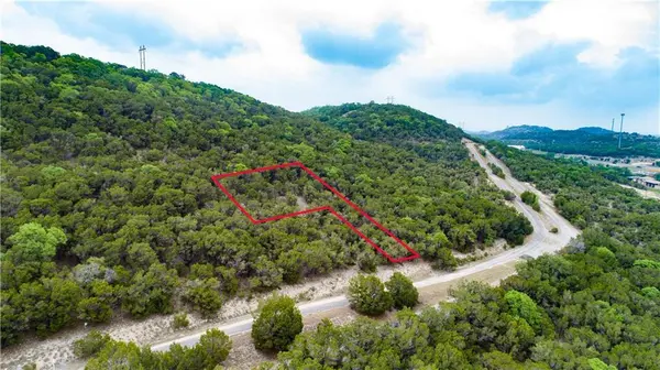 8105 Arroyo Ave, Lago Vista, TX 78645
