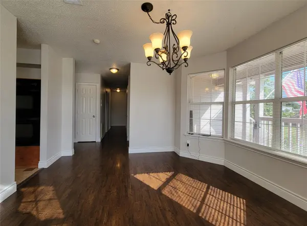 702 Phillip LN, Liberty Hill, TX 78642