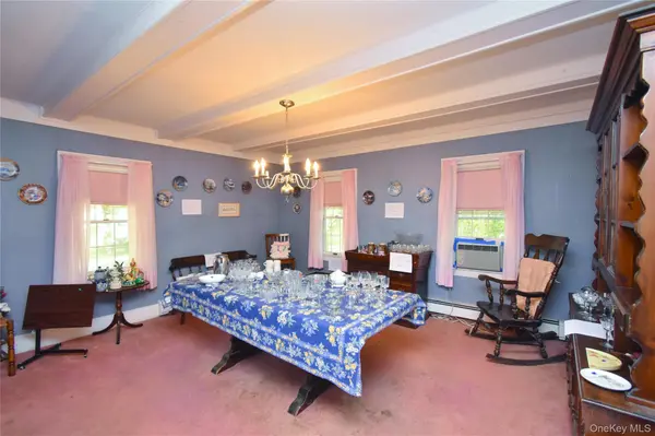 21 Fishkill RD, Hopewell Junction, NY 12533