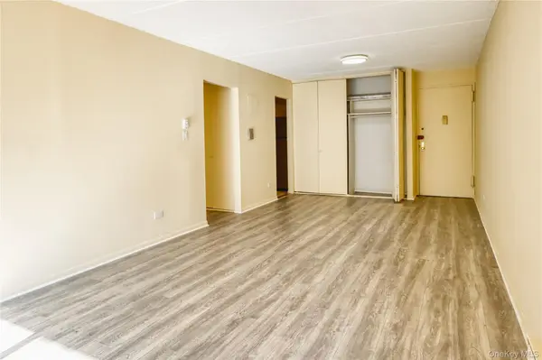 136-35 Maple AVE #4E, Flushing, NY 11355