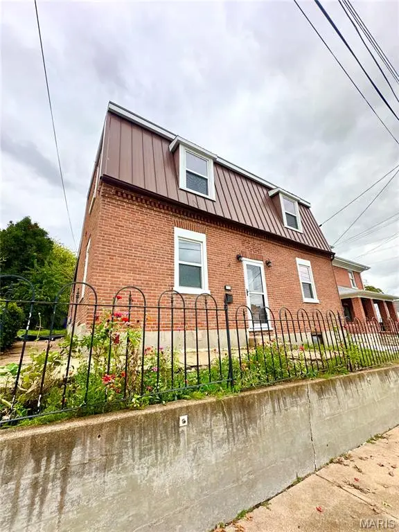 309 Hooker ST, Washington, MO 63090