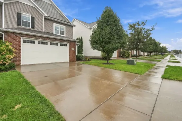 4464 SLATE CREEK DR #0, Bettendorf, IA 52722