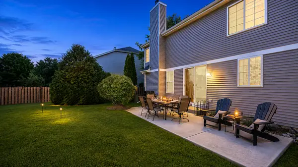 2 Providence CT, Cary, IL 60013