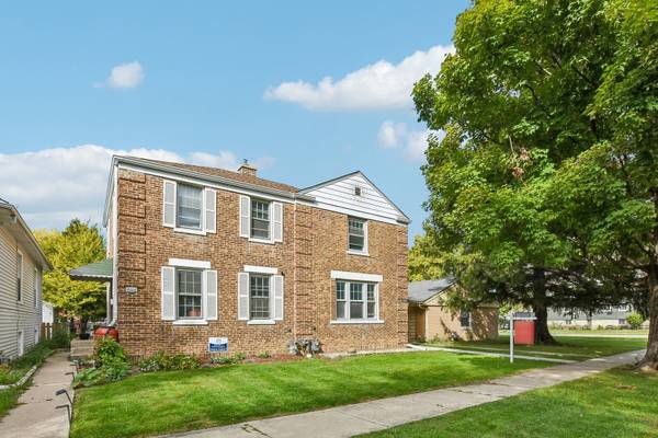4004 Oak AVE, Brookfield, IL 60513