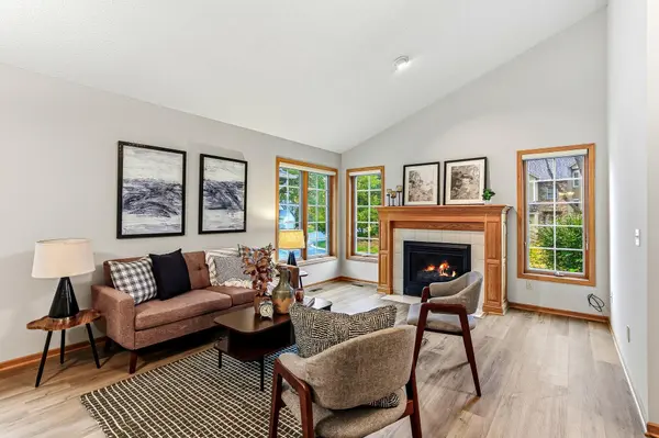 4707 Wildwood ST, Eagan, MN 55122