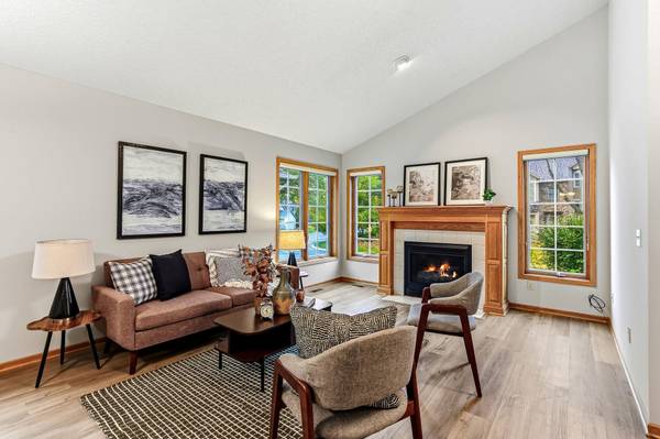 4707 Wildwood ST, Eagan, MN 55122
