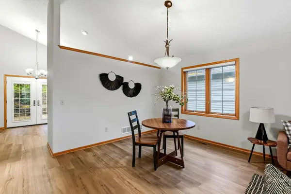 4707 Wildwood ST, Eagan, MN 55122