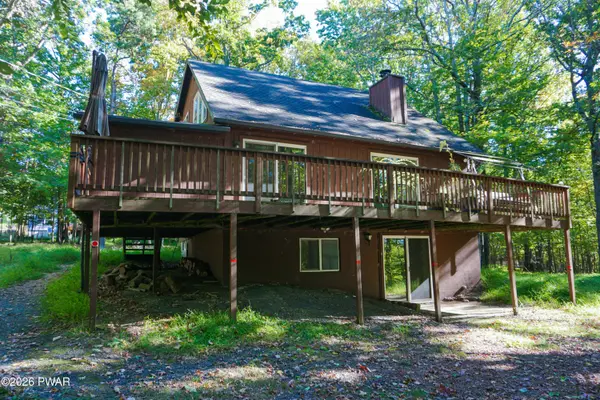 112 Golden Eagle CT, Milford, PA 18337