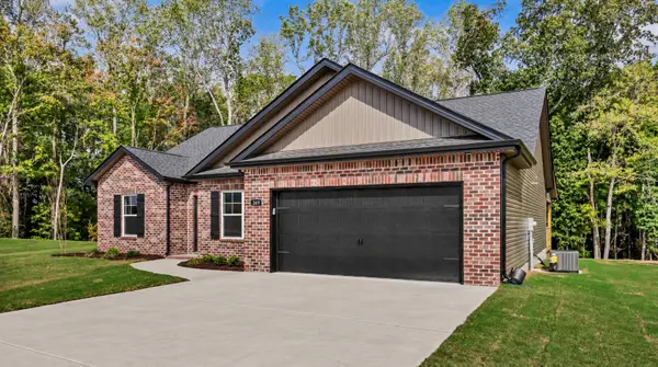369 Idell Ct, Clarksville, TN 37042