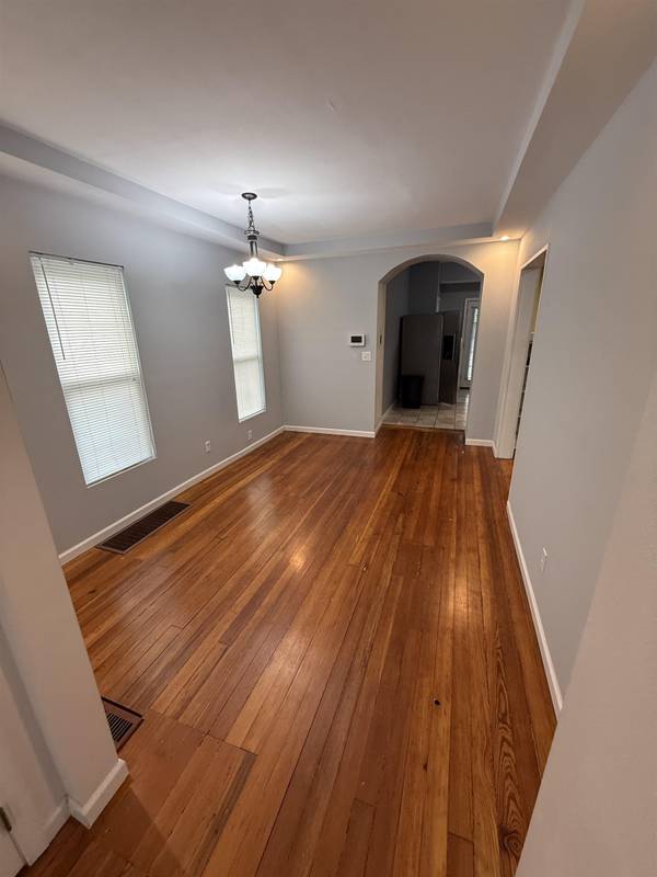 120 N Erie, Wichita, KS 67214