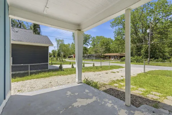 2604 W Calhoun ST, Springfield, MO 65802