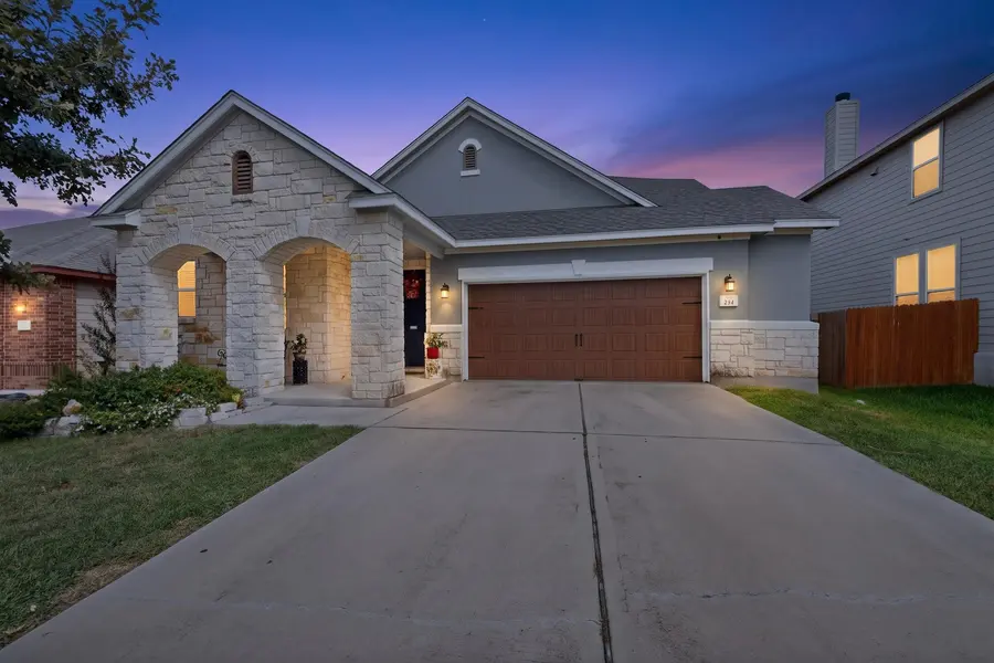 250 Fender DR, Kyle, TX 78640